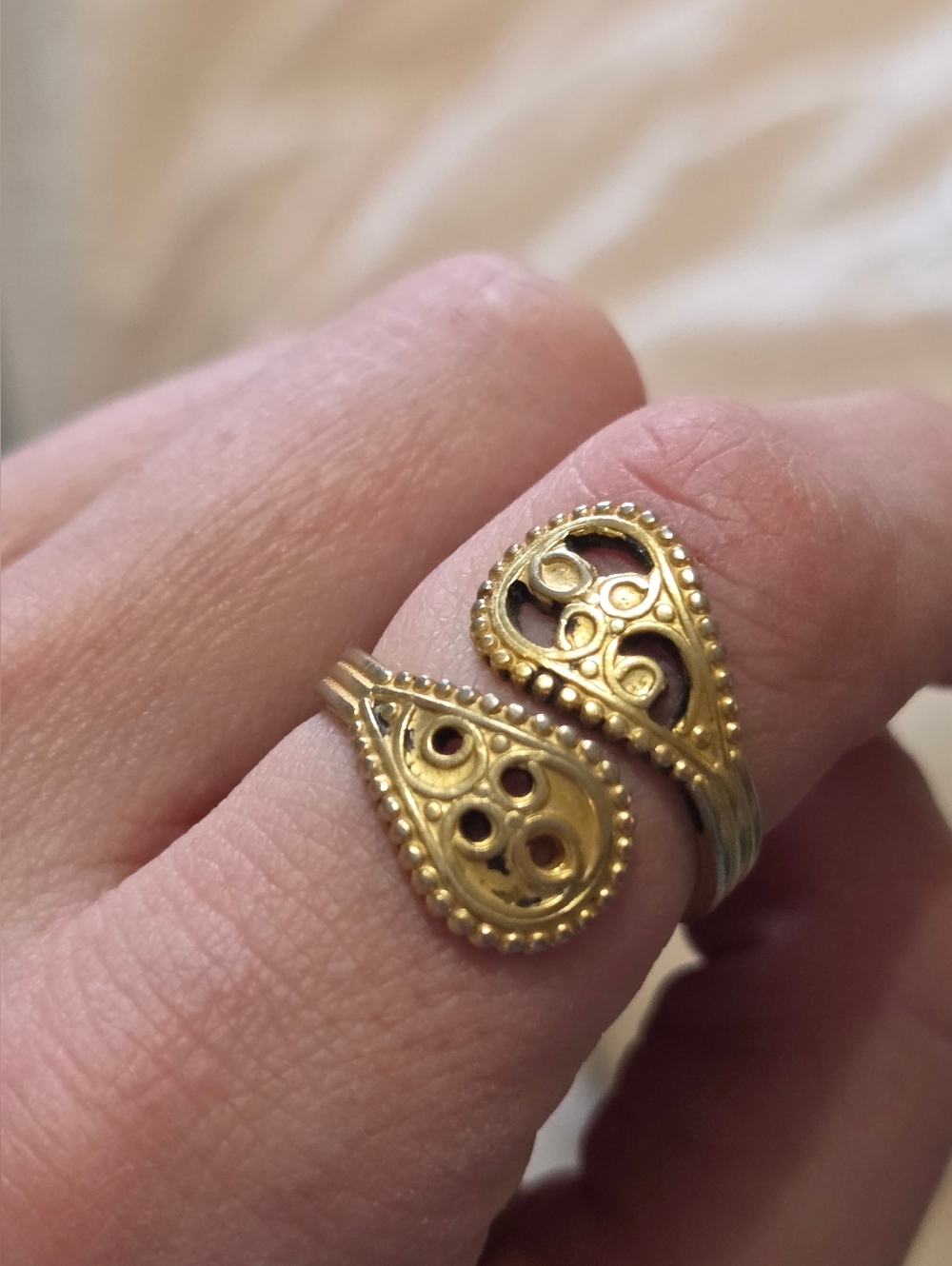 Vintage Style Brass Tone Filigree Adjustable Wrap Ring